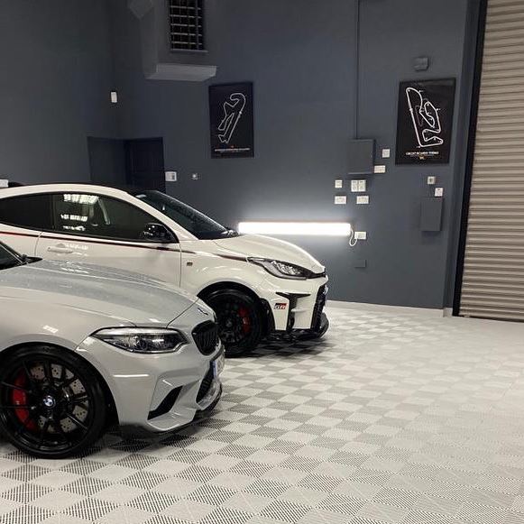 Garage Tiles